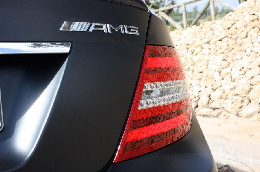  Mercedes-Benz C63 AMG Coupe 2012 года  (фото 64 из 113)